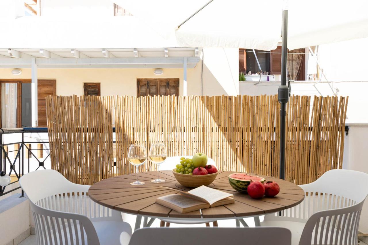 Pure Naxos - Central Complete Apartment Naxos City Экстерьер фото